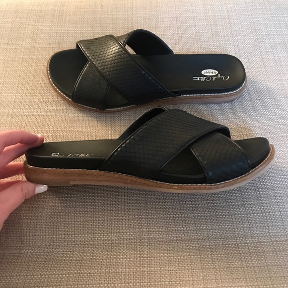 Black Deco Sandal - Picture 4 of 4